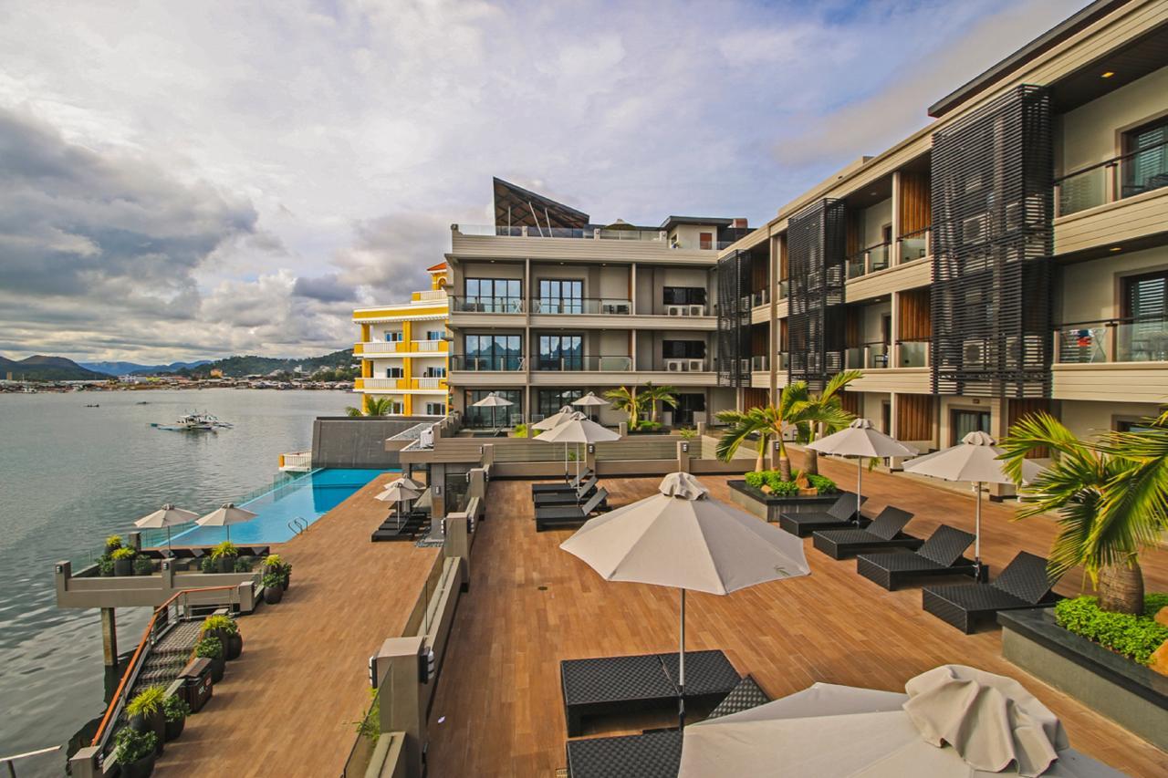 Two Seasons Coron Bayside Hotel Exterior photo